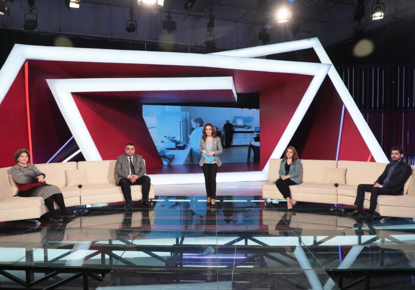 На телеканале AzTV обсудили вопросы проведения вакцинации в Азербайджане (Видео)