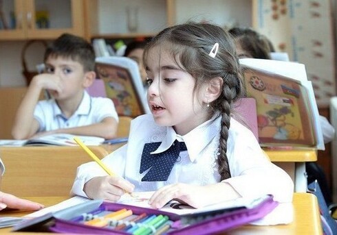 Учащиеся школ в Азербайджане сядут за парты 1 февраля?
