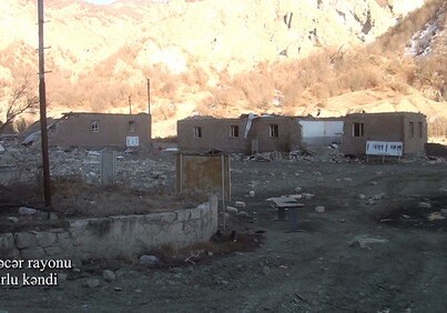 Кадры из освобожденного села Чопурлу Кяльбаджарского района (Фото-Видео)