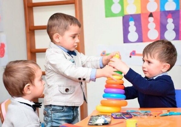 Когда в Азербайджане откроются детские сады?
