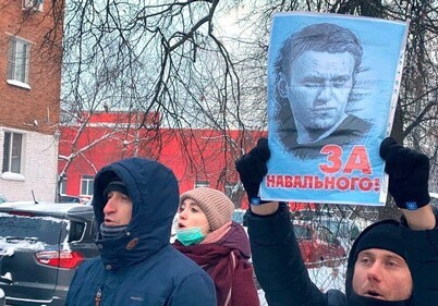 В России начались акции в поддержку Алексея Навального (Видео)