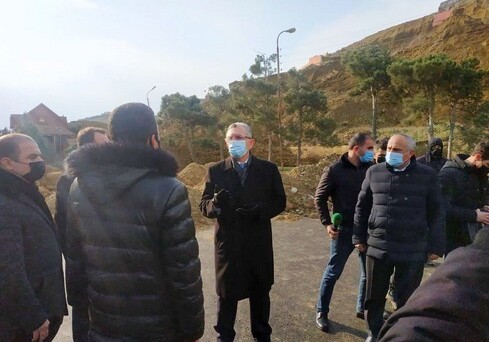 Глава ИВ Баку прибыл на место оползня в Бадамдаре (Фото-Видео)