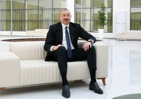 «Если скажу об этом предложении, наверное, азербайджанский народ будет смеяться, как и я» – Президент раскритиковал госструктуры