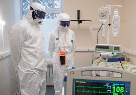 За сутки в России от коронавируса умерли 407 человек