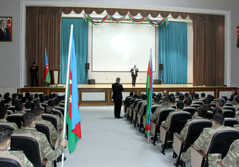 В Азербайджанском высшем военном училище проведено культурно-массовое мероприятие