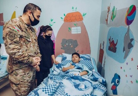 Фонд YAŞAT покрыл расходы на операцию одного участника войны и членов семей 3 шехидов (Фото)