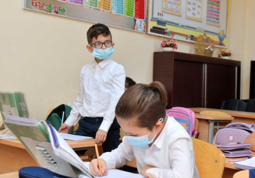 Минобразования Азербайджана о якобы приостановке очного обучения в школах