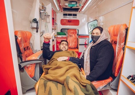 Фонд YAŞAT отправил на лечение в Турцию еще 10 участников войны (Фото)
