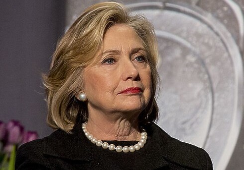 Хиллари Клинтон напишет книгу в жанре триллер о мировом заговоре