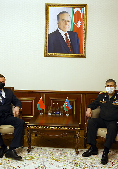 Азербайджан и Беларусь заинтересованы в развитии двусторонних отношений в военной области
