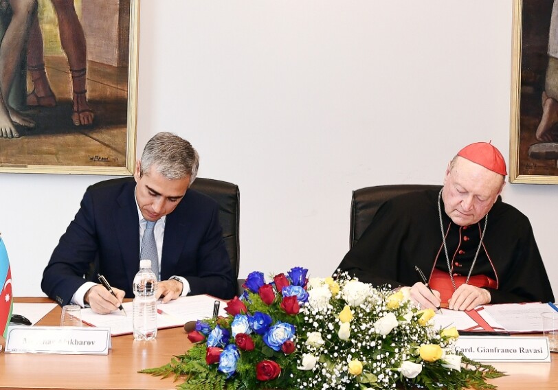 Фонд Гейдара Алиева вносит новый вклад в защиту мирового и религиозного наследия в Ватикане