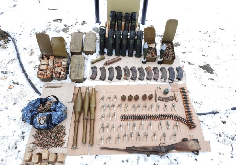 В Шуше обнаружены боеприпасы, брошенные армянской армией при бегстве