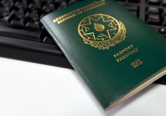 Омбудсмен предложила внести изменения в закон «О паспортах» в связи с головным убором