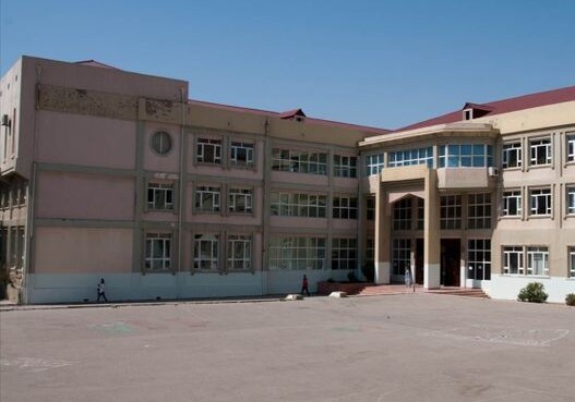 Еще одна школа в Хатаинском районе перешла на дистанционное обучение