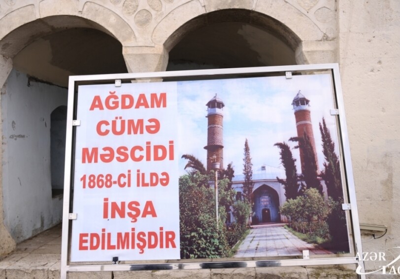 Руководители политпартий и политологи посетили Джума-мечеть в Агдаме (Фото)