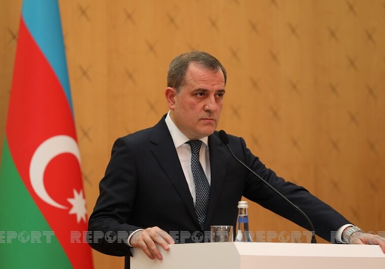 Глава МИД Азербайджана отправился с визитом в Таджикистан