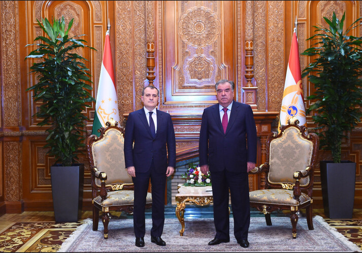 Президент Таджикистана принял Джейхуна Байрамова (Фото)
