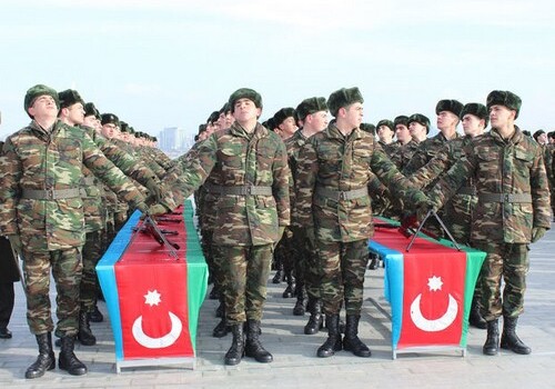 В Азербайджане начался очередной призыв на военную службу