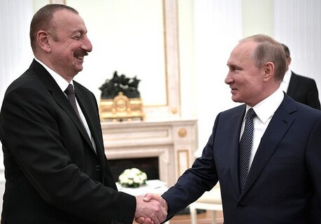 Владимир Путин обсудил с Ильхамом Алиевым ситуацию в Карабахе (Обновлено)