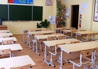 Сегодня в Баку и ряде городов Азербайджана закрываются школы