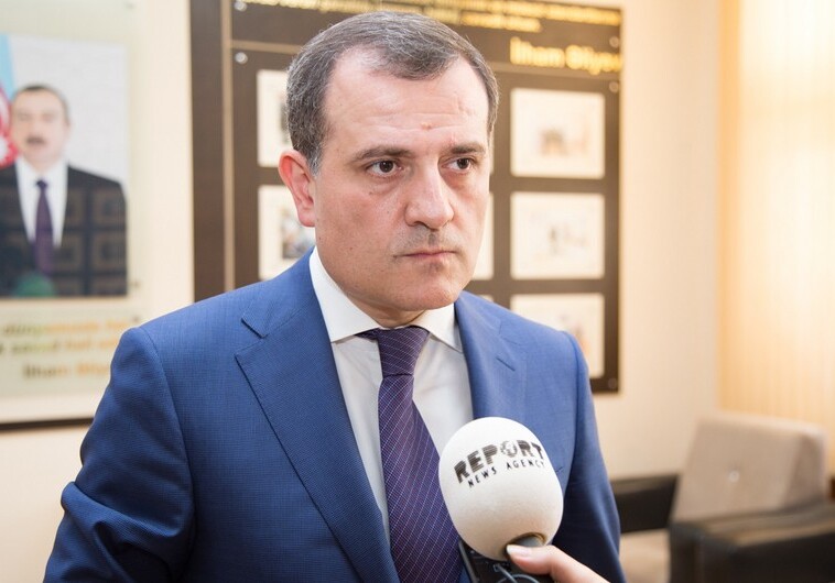 Глава МИД Азербайджана призвал международную общественность оказать давление на Армению
