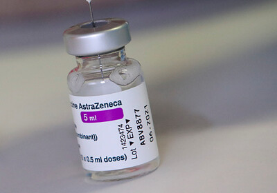 Нидерланды отказались от использования вакцины AstraZeneca для лиц младше 60 лет