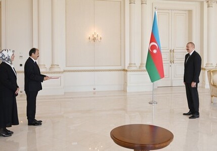 Президент Азербайджана принял верительные грамоты послов Турции и Сербии (Фото-Обновлено)