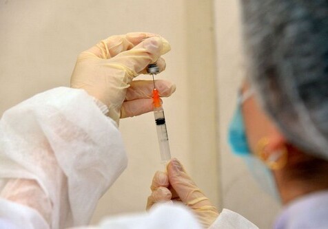 В Азербайджане начинается использование вакцины Vaxzevria