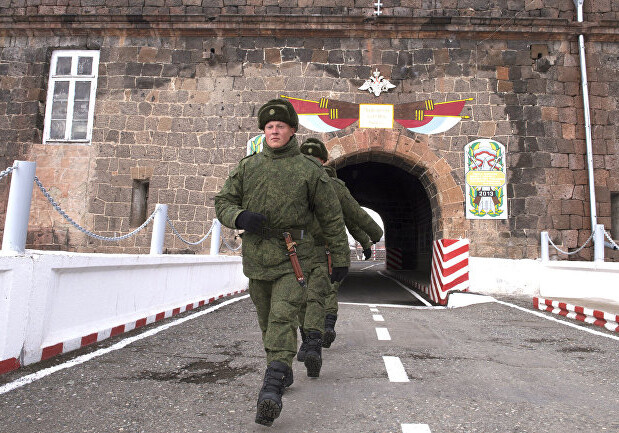 Россия создала в Зангезуре два опорных пункта 102-й военной базы