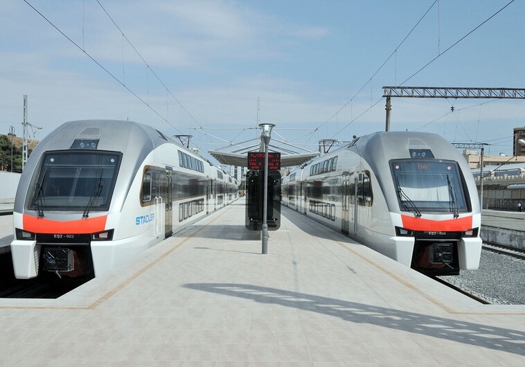 Движение электрички Баку-Сумгайыт не возобновляется из-за нового моста ГААД