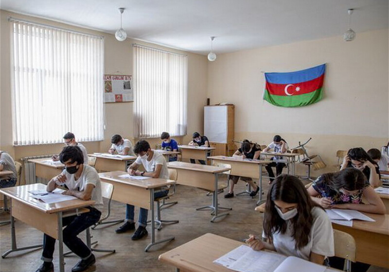 В праздники в Азербайджане будет введено лишь одно ужесточение карантинного режима
