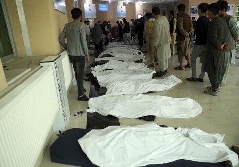 Президент Афганистана объявил траур по жертвам взрыва возле школы в Кабуле