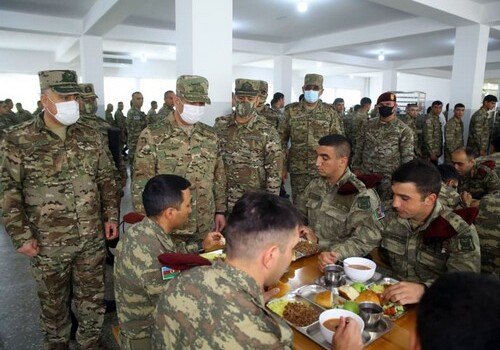Министр обороны Азербайджана посетил воинскую часть, дислоцированную на освобожденных территориях  (Фото)