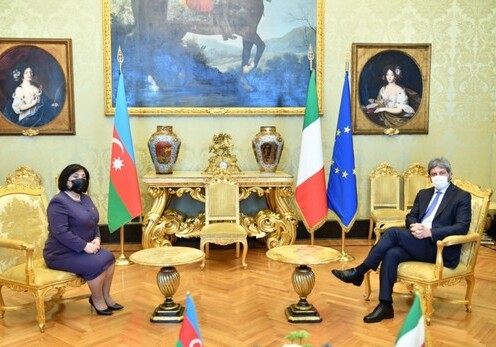 Сахиба Гафарова встретилась с председателем Палаты депутатов Италии (Фото)