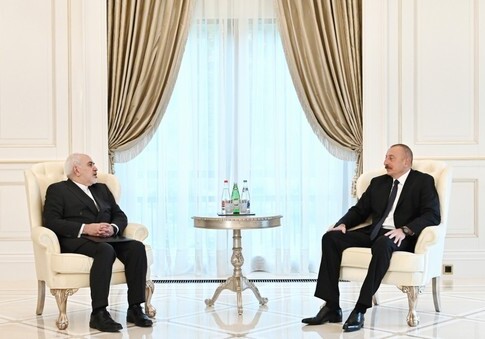 Президент Ильхам Алиев принял главу МИД Ирана (Обновлено)