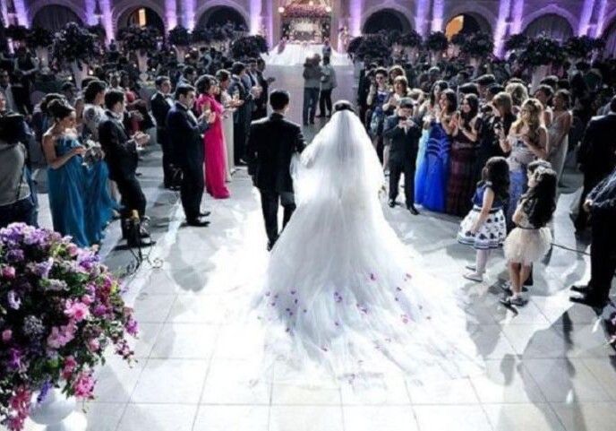 В Азербайджане могут разрешить проведение свадеб на открытом воздухе с ограниченным числом гостей