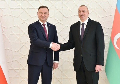 Анджей Дуда направил поздравления Ильхаму Алиеву