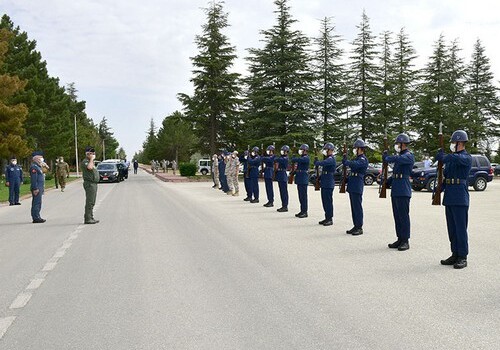 Командующий ВВС Азербайджана находится с визитом в Турции (Фото)
