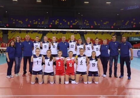 Азербайджанские волейболистки проиграли испанкам в Золотой Евролиге