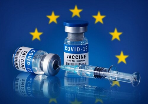 Евросоюз полностью вакцинировал 100 млн граждан
