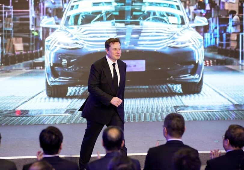 Илон Маск представил самый быстрый электромобиль Tesla