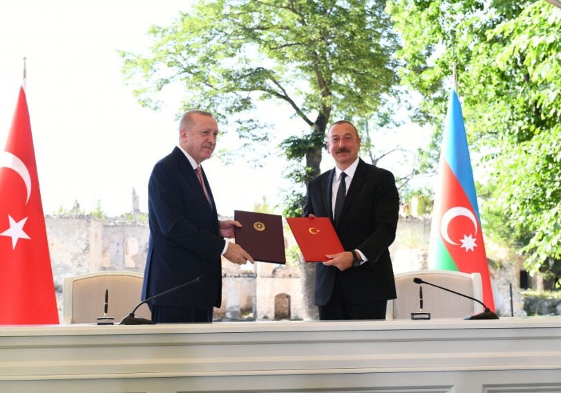 Между Азербайджаном и Турцией подписана Шушинская декларация о союзнических отношениях (Фото)