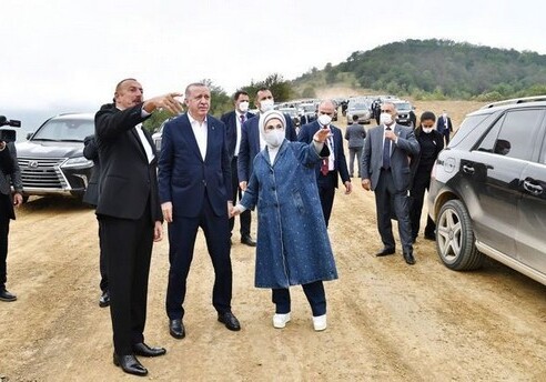 По дороге в Шушу между Ильхамом Алиевым и Эрдоганом состоялся интересный диалог (Видео)