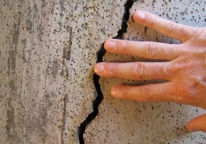 Ученые из США создали самовосстанавливающийся бетон (Видео)