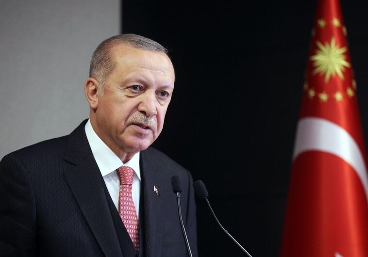 Президент Турции прибыл в Милли Меджлис (Обновлено)