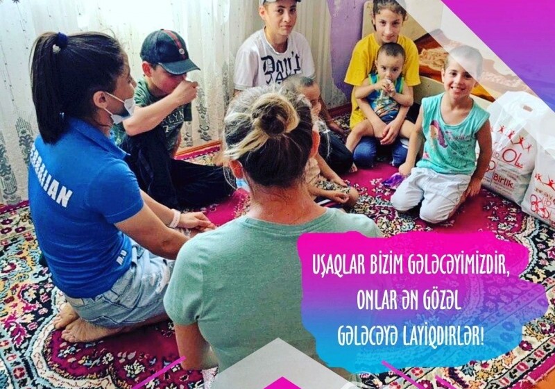 Мобильные операторы Азербайджана поздравили детей