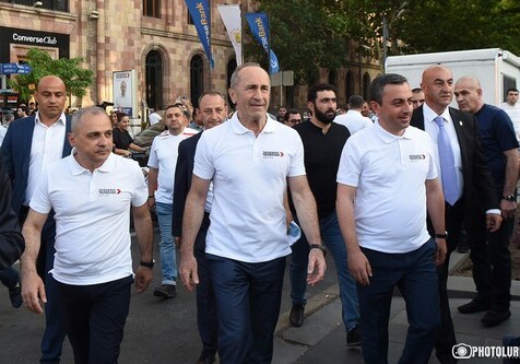 В Ереване состоялись митинг и шествие блока «Армения»