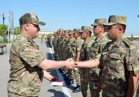 Группа азербайджанских военных отправилась на курсы коммандос в Турции (Фото-Видео)