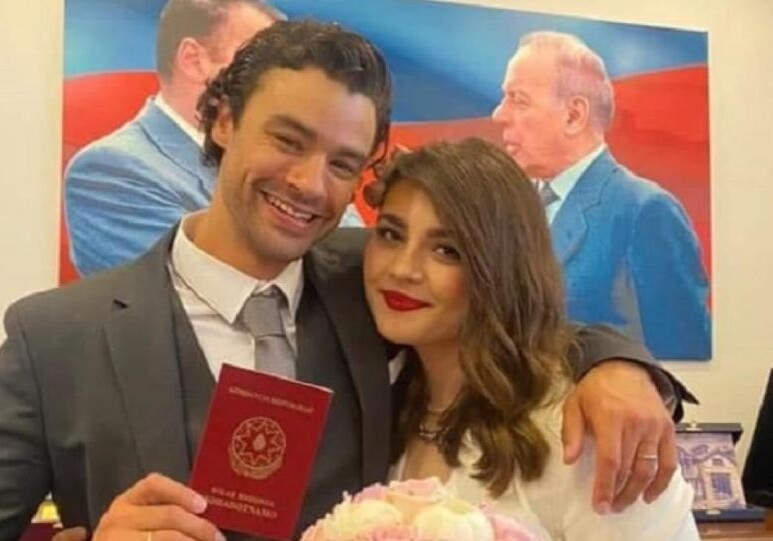 Сын Ван Дамма с супругой-азербайджанкой проводит медовый месяц в Турции