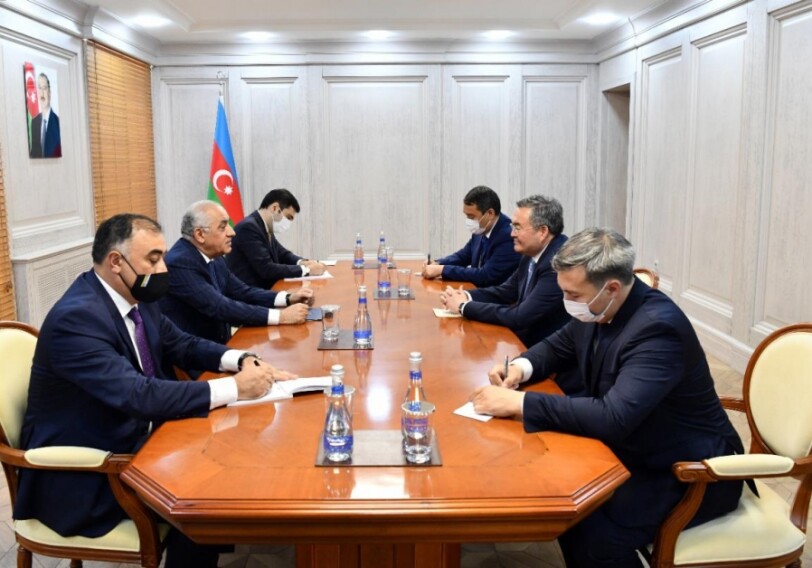 Премьер-министр Али Асадов встретился с заместителем премьер-министра Казахстана (Фото)